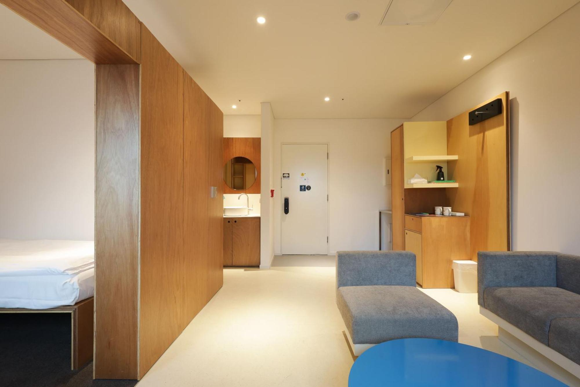 Mangrove Sinseol Hotel Seoul Exterior photo